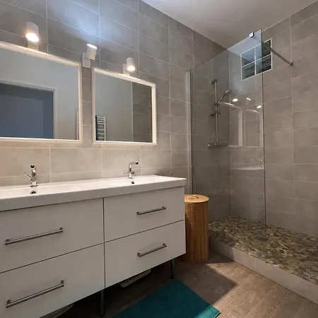 Βίλα Maison Familiale, Quartier Prise - 7 Pers. - Fr-1-474-299